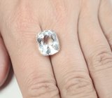 Крупный гошенит 10,72 карата