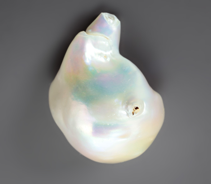 Морская жемчужина барокко 26,22 карата