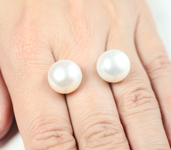 Пара морских жемчужин 26,15 карата