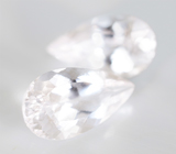 Редкая пара данбуритов 4,59 карата