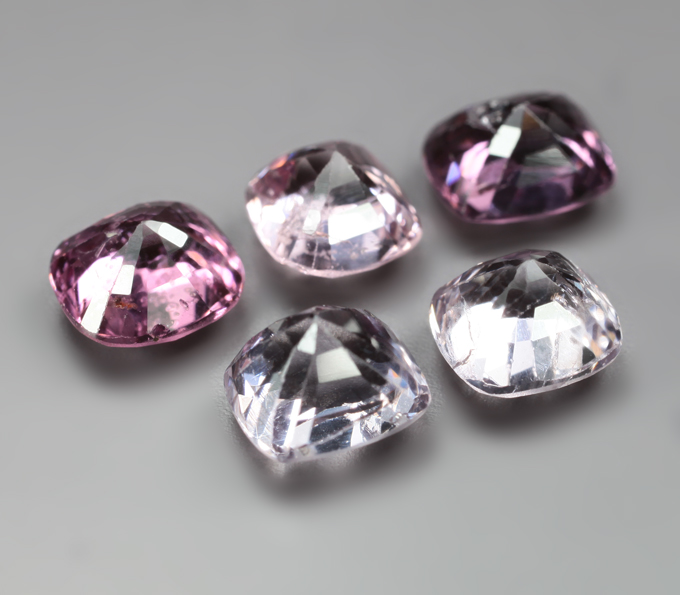 Набор из 5 разноцветных шпинелей 5,1 карата