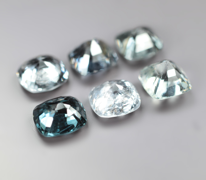 Набор из 6 синих, голубых и зеленых шпинелей 6,92 карата