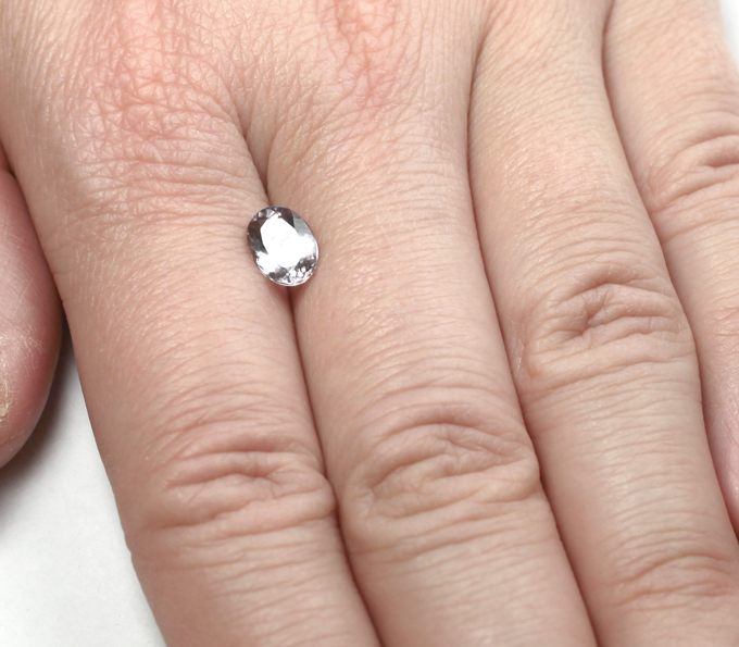 Полихромный цоизит 1,47 карата