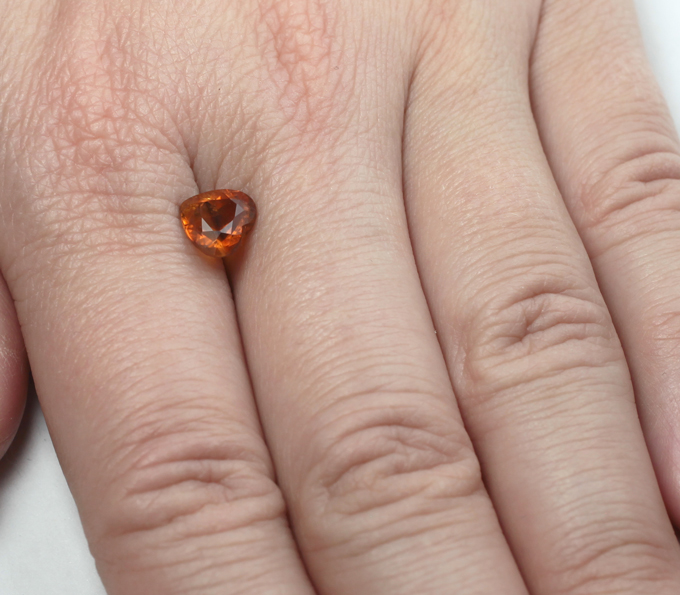 Цитрин мадейра высокой чистоты 1,63 карата