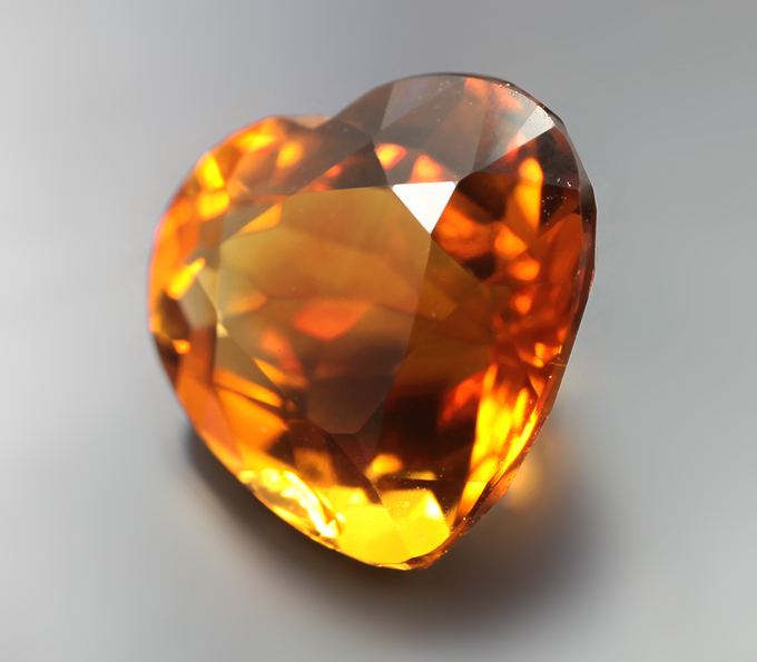 Чистейший цитрин мадейра 2,45 карата