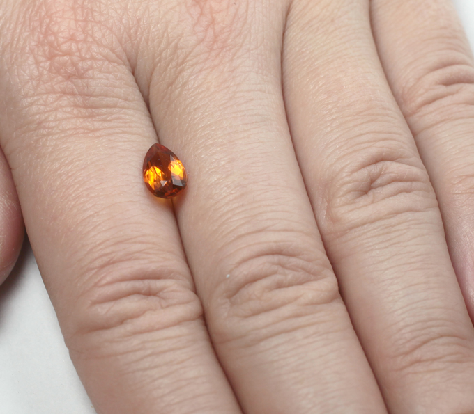 Чистейший цитрин мадейра 1,19 карата