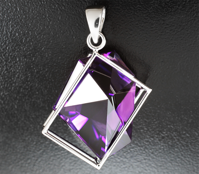 Серебро 925 Кулон с чистейшим крупным уругвайским аметистом авторской огранки 30,3 карата