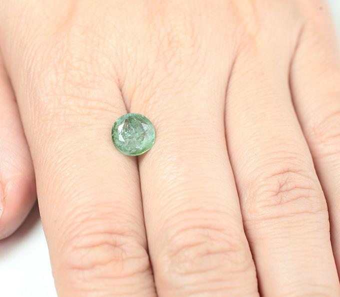 Редкий медьсодержащий турмалин 2,4 карата