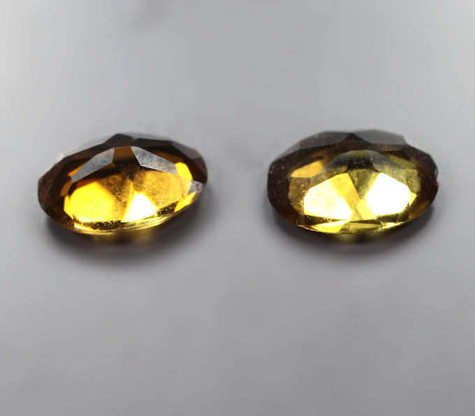 Пара зеленовато-желтых турмалинов 1,28 карата