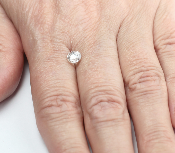 Бесцветный циркон 1,53 карата