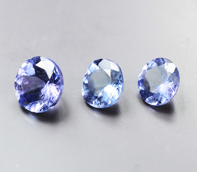 Набор из 3 танзанитов 1,75 карата