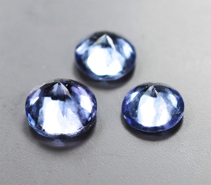 Набор из 3 танзанитов 1,75 карата
