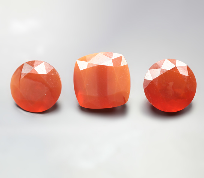 Набор из 3 мексиканских ограненных «огненных» опалов 4,65 карата