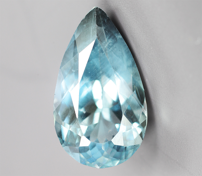 Редкий цвет! Синий апатит 3,23 карата