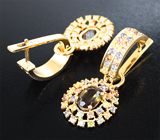 Комплект с андалузитами 2,62 карата и разноцветными сапфирами Золото