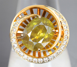 Комплект с желтыми сфенами 11,26 карата и бесцветными цирконами Золото