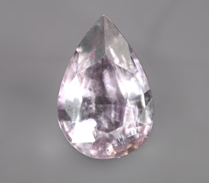 Зултанит 2,25 карата