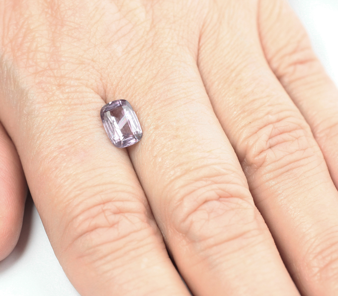 Зултанит 2,05 карата