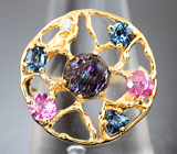 Кольцо с австралийским болдер опалом 1,55 карата, шпинелями и бриллиантом Золото