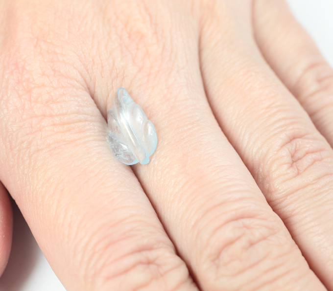 Резной аквамарин 3,32 карата