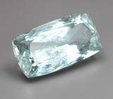 Аквамарин 5,9 карата