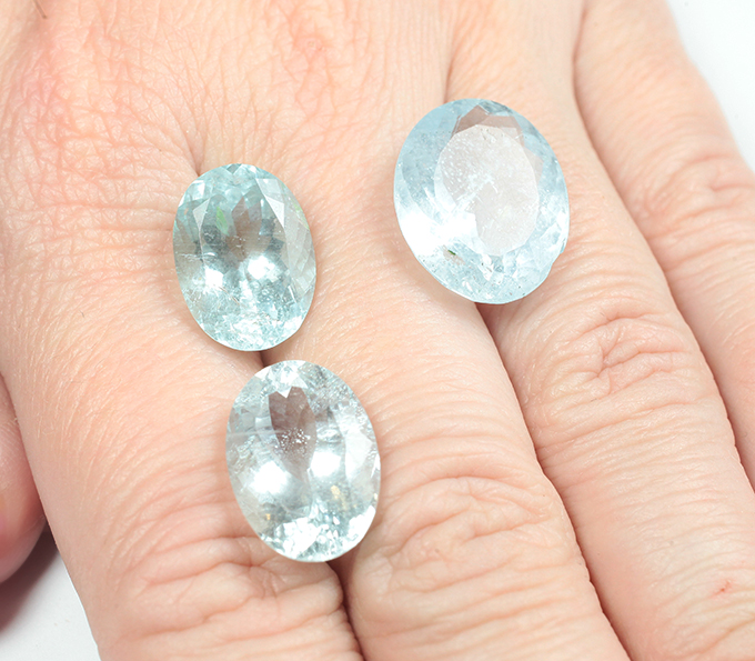 Крупный набор из 3 аквамаринов 26,62 карата