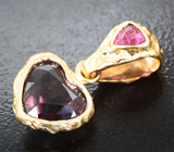 Кулон с гранатом со сменой цвета эффектной огранки 2,99 карата и неоново-розовой шпинелью 0,29 карата Золото