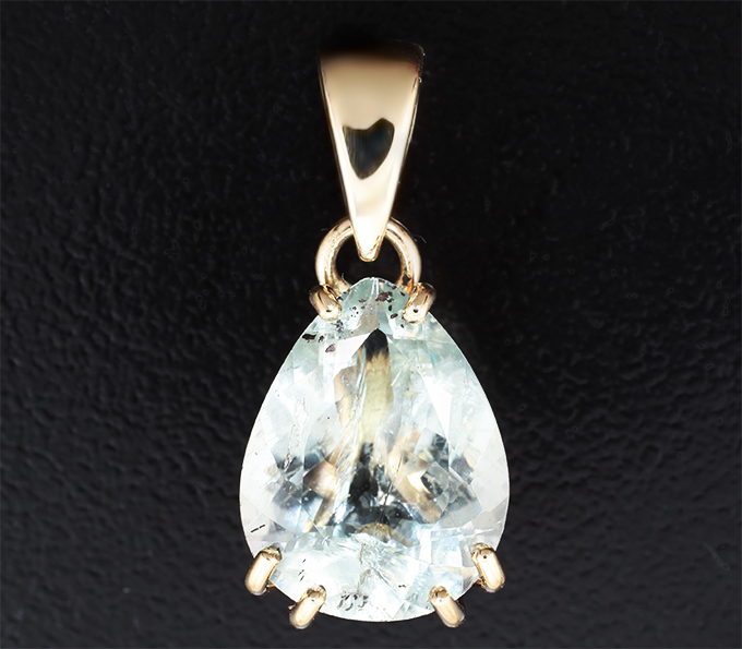 Золото Кулон с голубовато-зеленым турмалином 4,38 карата