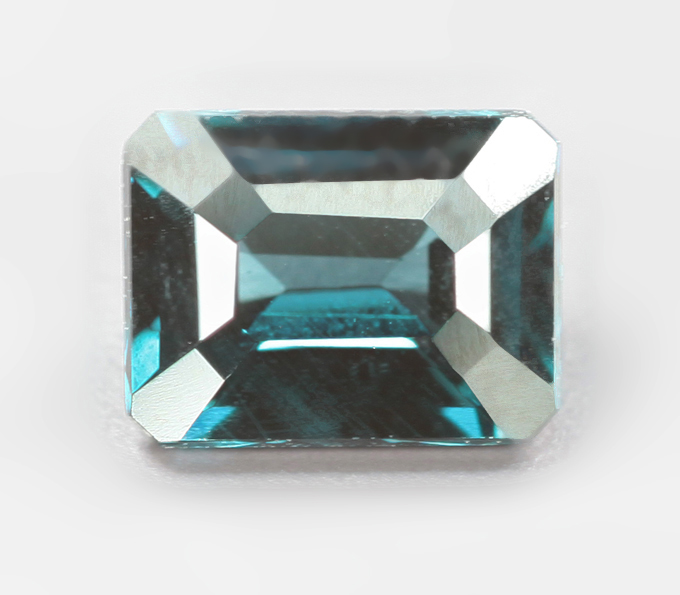 Насыщенно-синяя шпинель 0,26 карата