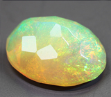 Ограненный эфиопский опал 2,49 карата