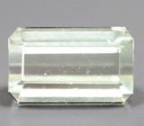 Крупный зеленовато-желтый турмалин 6,69 карата