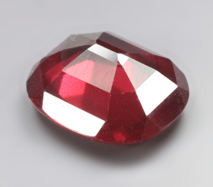 Редкий цвет! Родолит гранат 3,77 карата