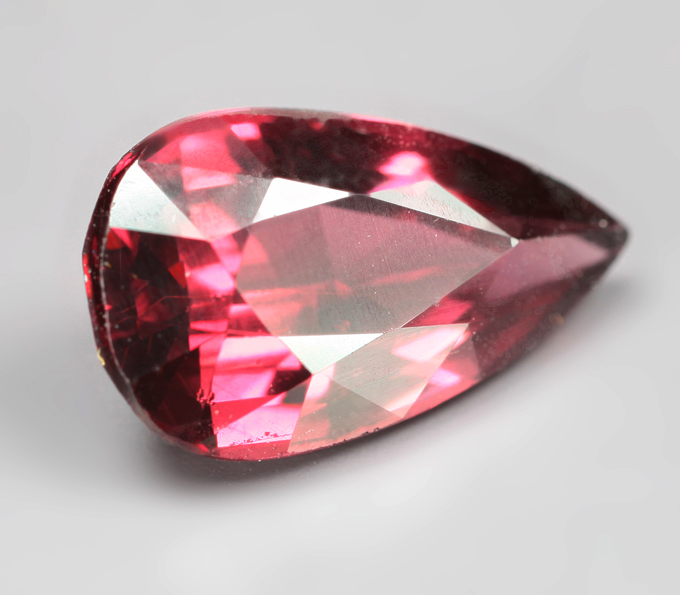 Родолит 3,41 карата