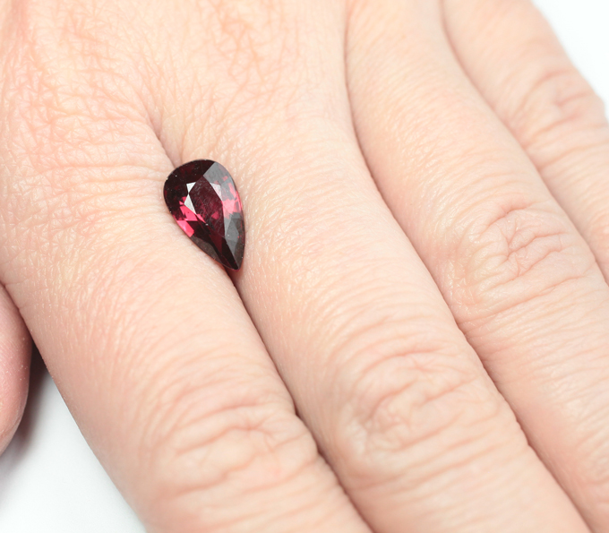 Родолит 3,41 карата