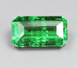 «Неоновый» цаворит 1,01 карата