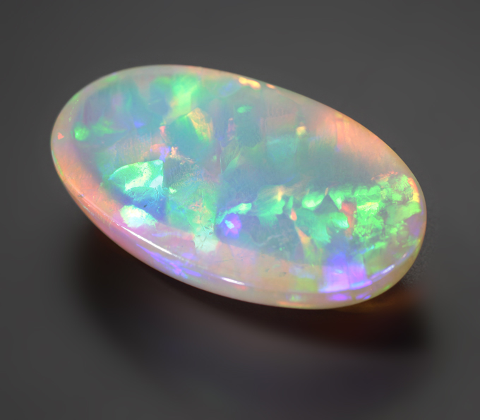 Роскошный крупный кристаллический опал 5,15 карата