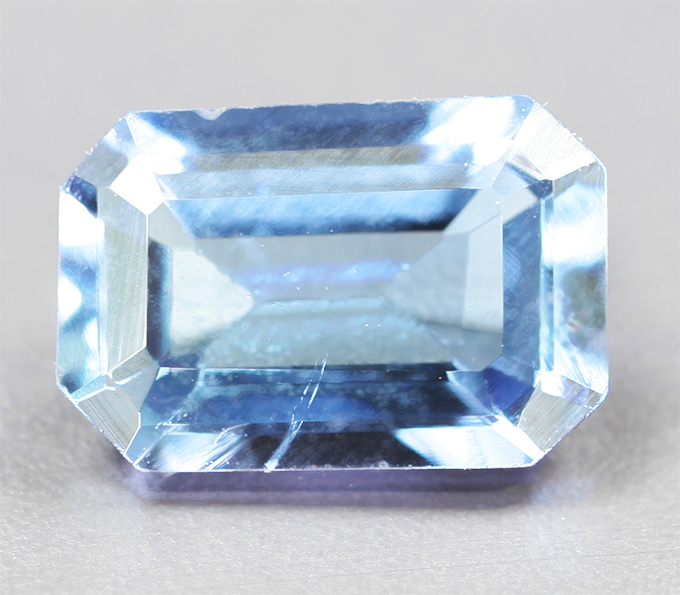 Полихромный цоизит 0,56 карата