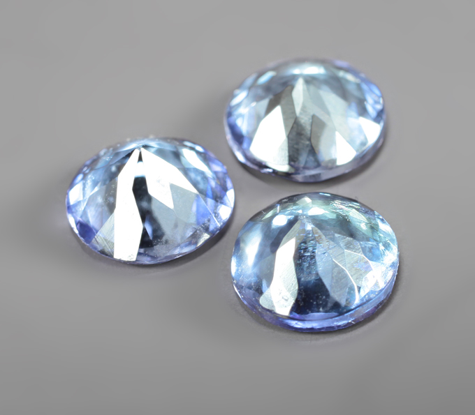 Набор из 3 полихромных цоизитов 2,38 карата