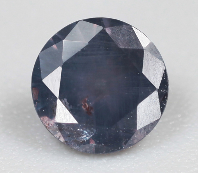 Редкий синий гранат с александритовым эффектом 0,27 карата