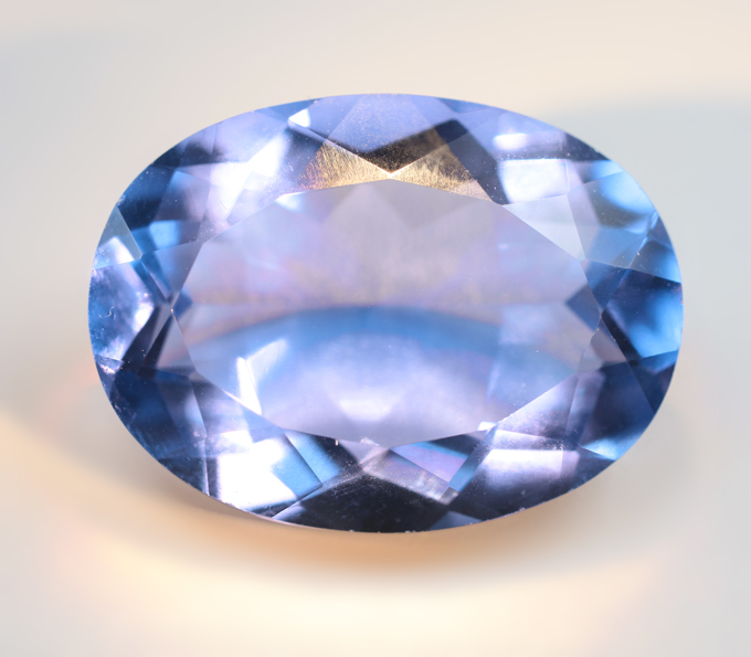 Крупный! Флюорит со сменой цвета 17,27 карата