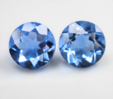 Крупная пара флюоритов со сменой цвета 12,1 карата