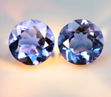 Крупная пара флюоритов со сменой цвета 12,1 карата