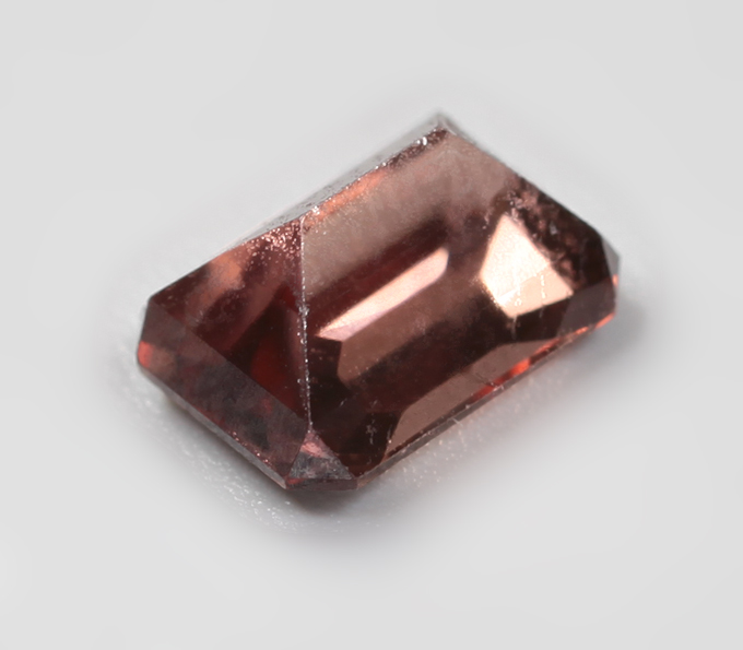 Оранжевый циркон 2,51 карата