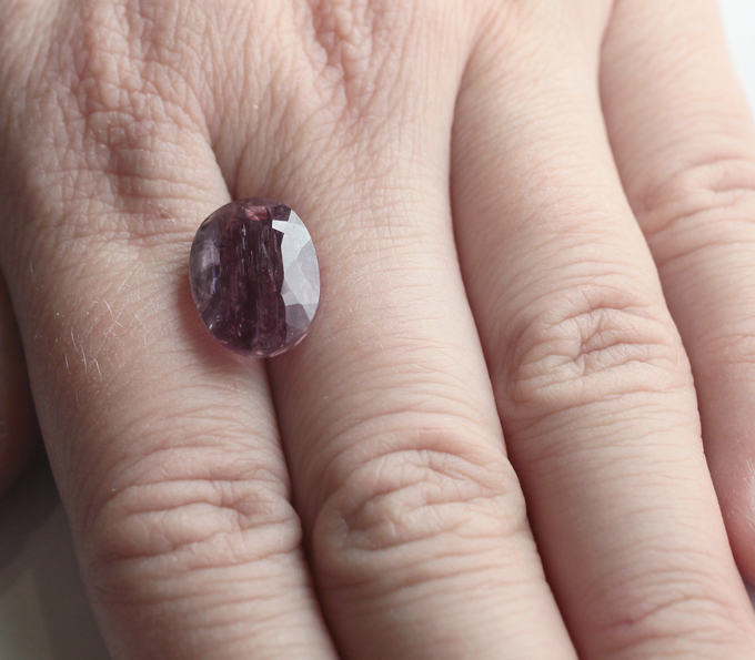 Эксклюзивный размер! Зултанит 11,5 карата