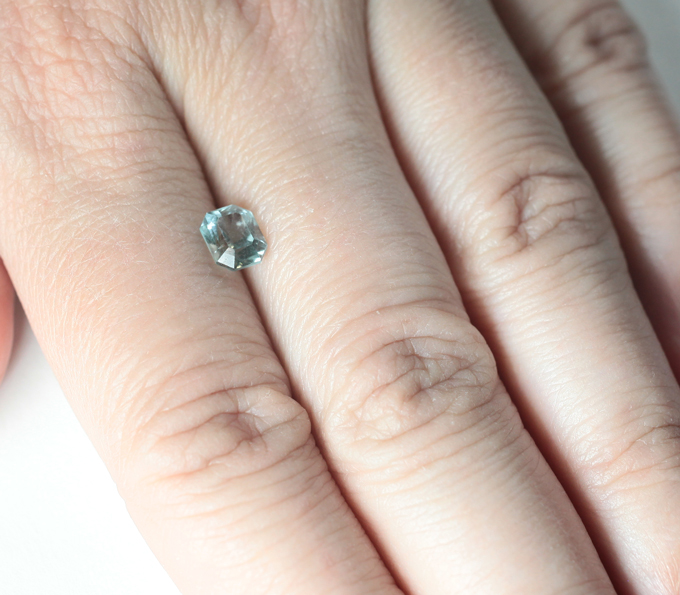 Редкий голубой турмалин высокой чистоты 1,05 карата