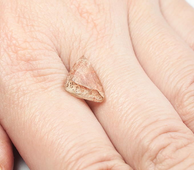 Орегонский солнечный камень 3,58 карата! Эффект Шиллера