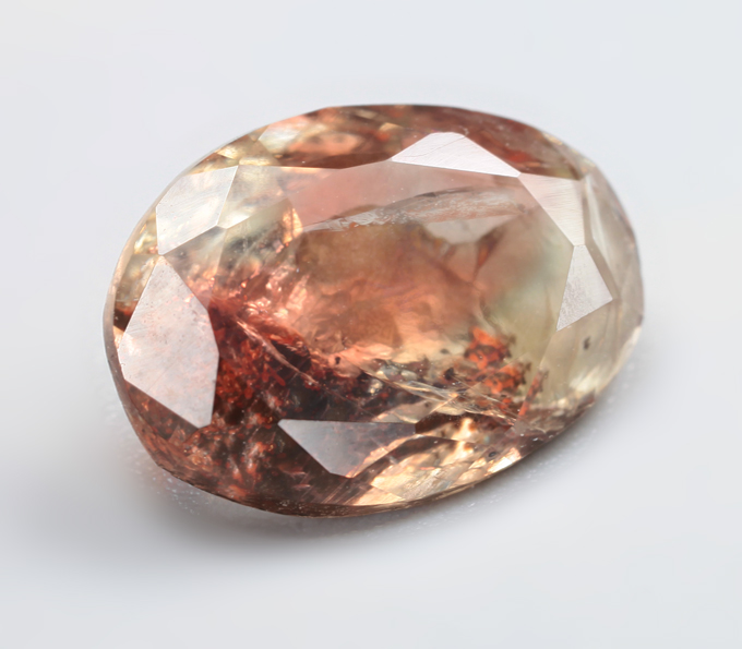 Орегонский солнечный камень 2,23 карата