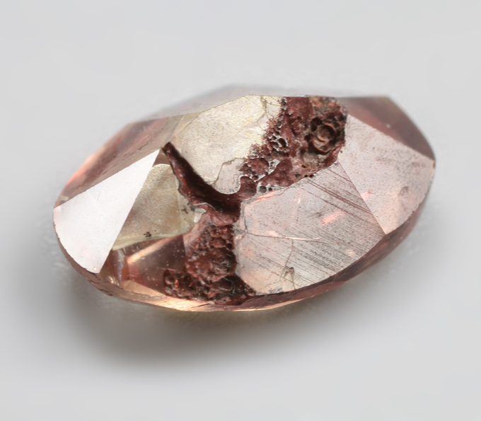 Орегонский солнечный камень 2,23 карата