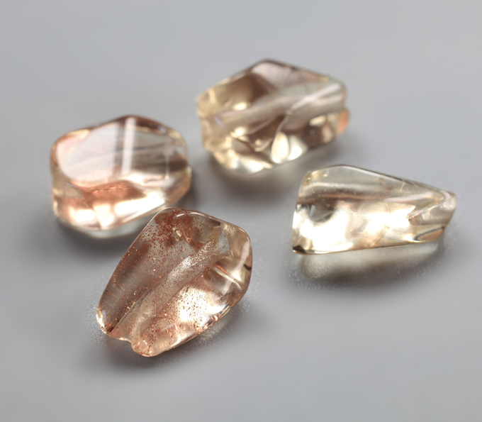 Набор орегонских солнечных камней авторской огранки 9,07 карата! Эффект Шиллера