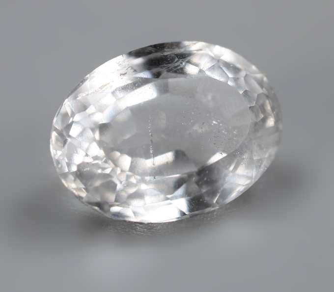 Редкий фенакит 1,73 карата